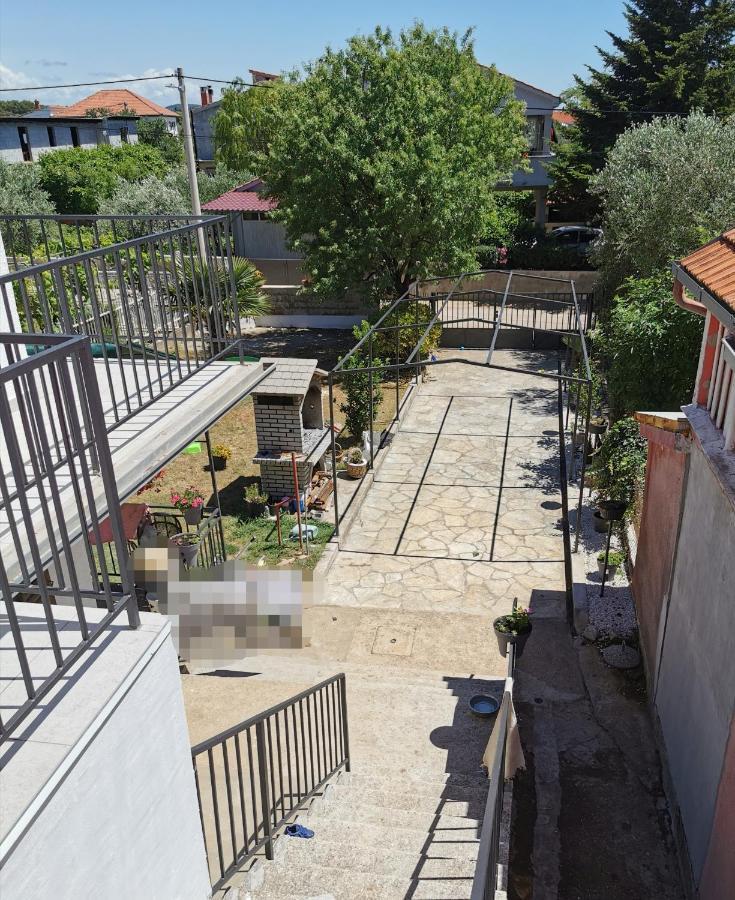 Leona Διαμέρισμα Sukošan Εξωτερικό φωτογραφία